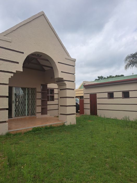 Property #ENT0239293, Townhouse for sale in Flora Park