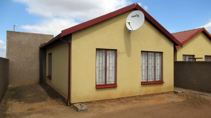 Property #ENT9002922, House for sale in Soshanguve East