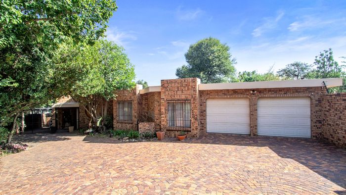 Property #LH-118514, House for sale in Sunninghill