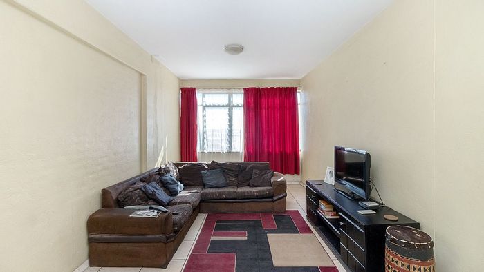 Property #LH-129903, Apartment for sale in Sunnyside