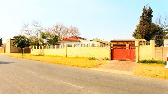 Property #LH-143464, House for sale in Boksburg Central