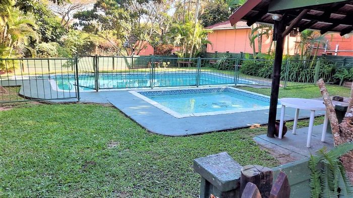 Property #LH-158973, Townhouse for sale in Hibberdene Central