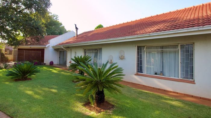 Property #LH-164303, House pending sale in Doringkloof
