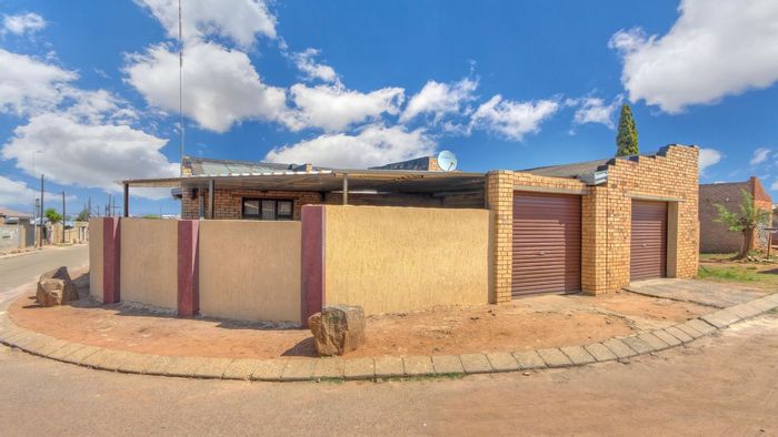 Property #LH-165236, House sold in Naledi
