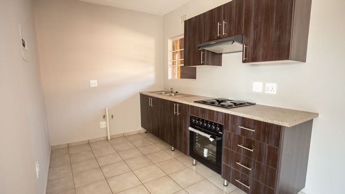 Property #LH-165277, Apartment for sale in Crystal Park