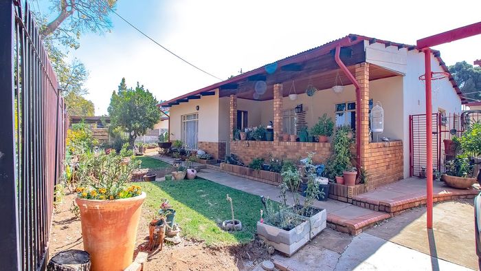 Property #LH-165598, House for sale in Danville
