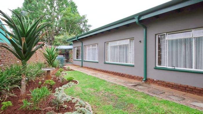 Property #LH-166128, House pending sale in Doringkloof