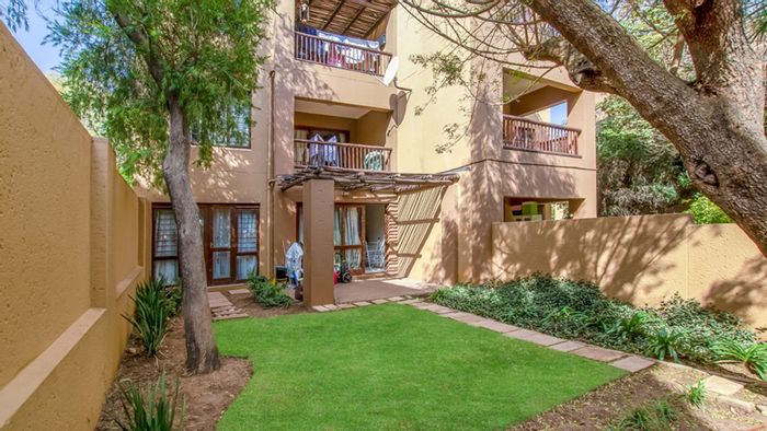 Property #LH-166405, Apartment for sale in Douglasdale