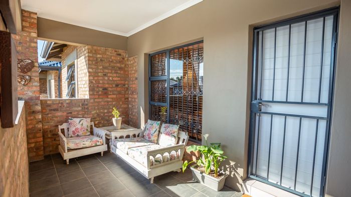 Property #LH-167159, Apartment for sale in Ravenswood
