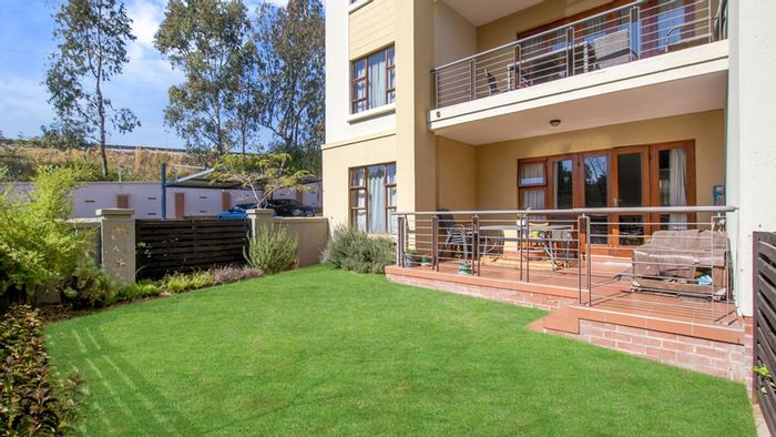 Property #LH-167460, Apartment sold in Douglasdale