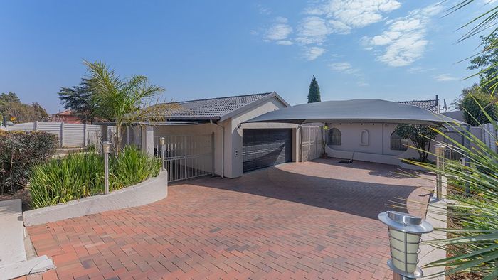 Property #LH-167717, House for sale in Eden Glen
