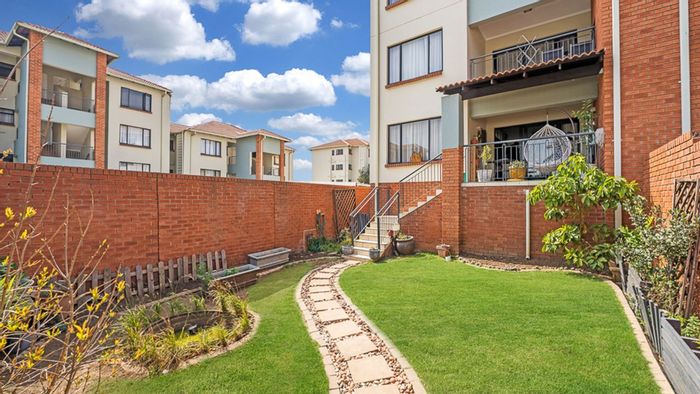 Property #LH-167825, Apartment for sale in Greenstone Hill