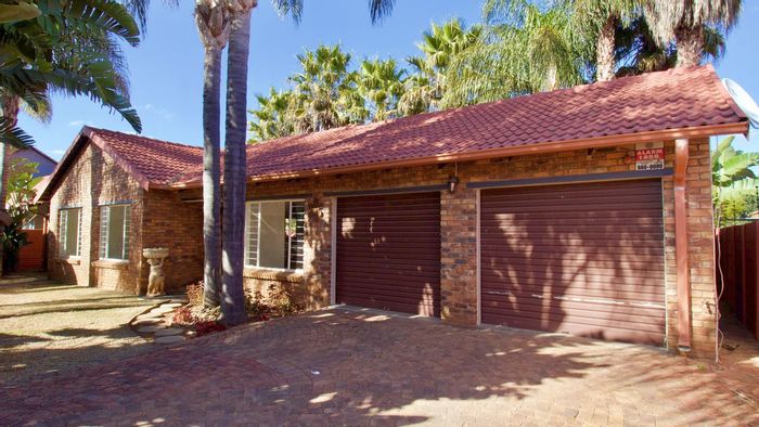 Property #LH-168099, House pending sale in Highveld