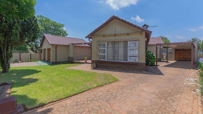 Property #LH-168104, House for sale in Hurlyvale