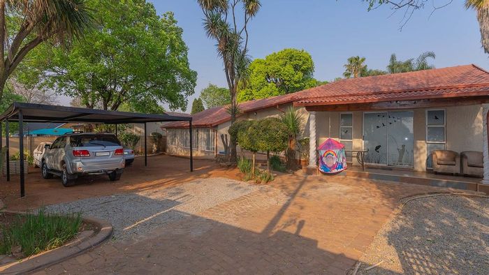 Property #LH-168128, House for sale in Hurlyvale