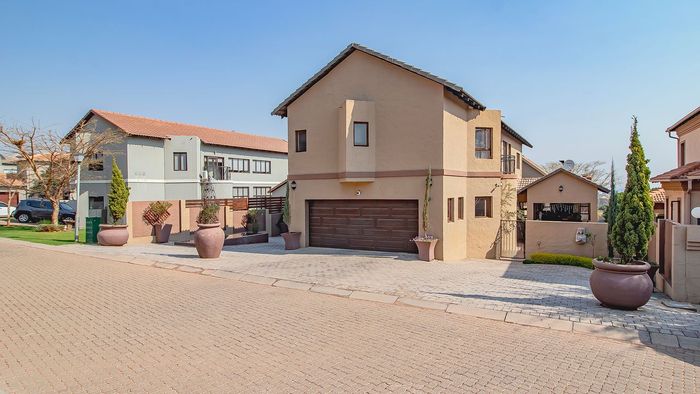 Property #LH-168439, House for sale in Rietvalleirand