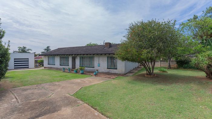 Property #LH-169742, House for sale in Kempton Park Ext 5