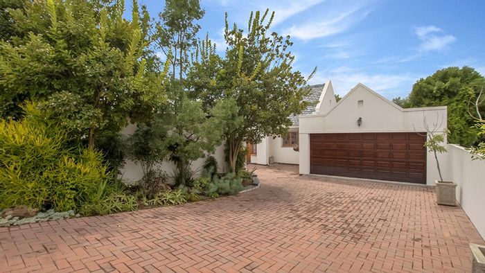 Property #LH-169788, House for sale in Kyalami Hills