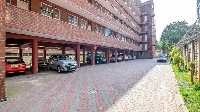 Property #LH-160973, Apartment for sale in Sunnyside