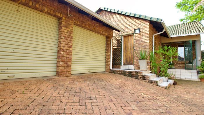 Property #LH-161565, Townhouse sold in Highveld