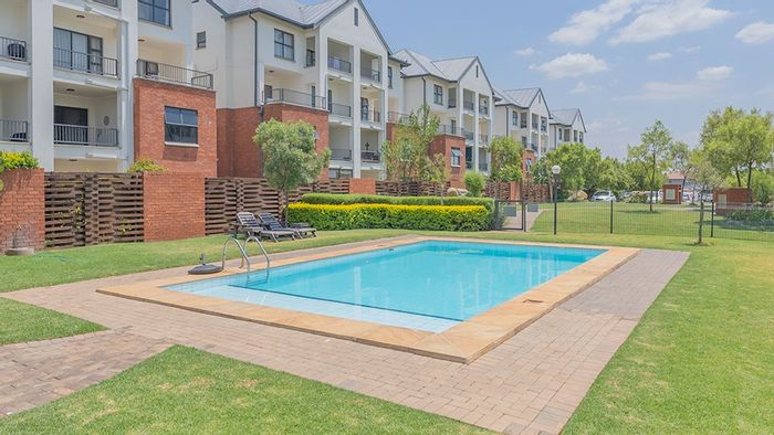 Property #LH-162214, Apartment for sale in Greenstone Hill