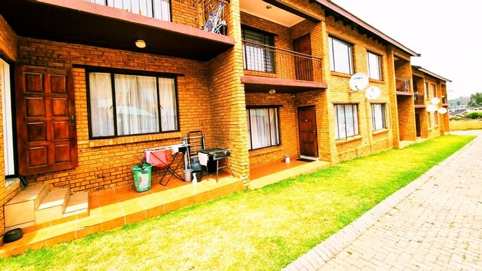 Property #LH-162730, Townhouse for sale in Meredale
