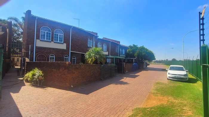 Property #LH-175733, Townhouse for sale in Boksburg South