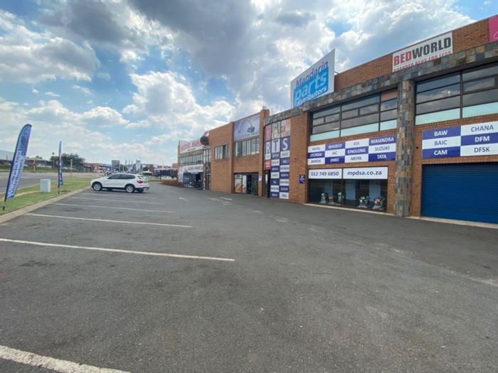 Property #P00004908, Retail rental monthly in Centurion Central