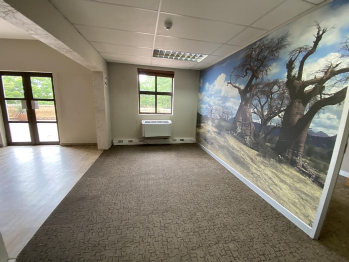 Property #P00005593, Office rental monthly in Highveld Technopark