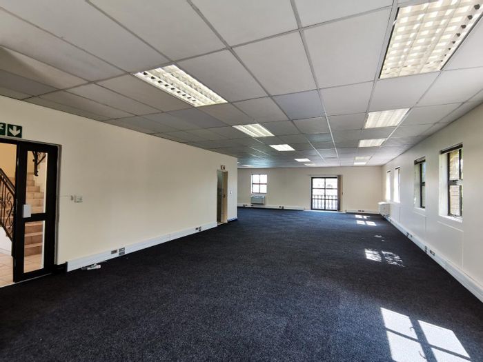 Property #P00005964, Office rental monthly in Highveld