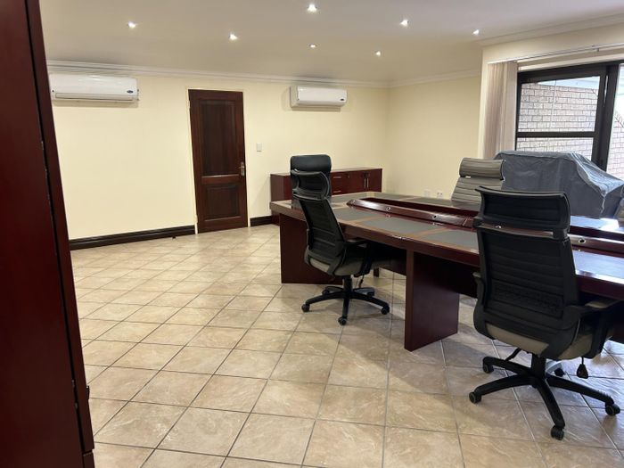 Property #P00006292, Commercial rental monthly in Highveld