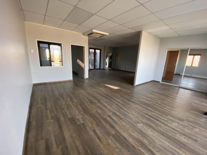 Property #P00006515, Office rental monthly in Route 21 Business Park
