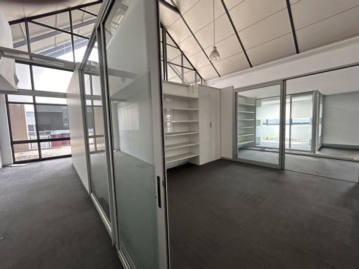 Prime Irene Office Space for Rent: Modern Layout, Natural Light, Central Access