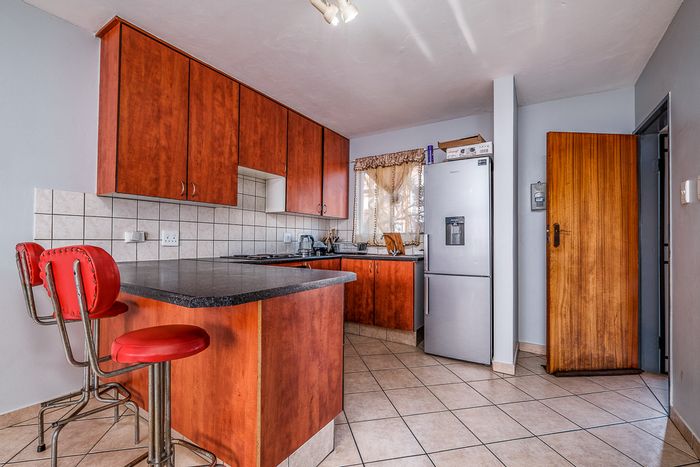 Property #Pref47106325, House rental monthly in Vorna Valley