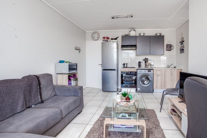 Property #Pref49126708, Apartment rental monthly in Modderfontein
