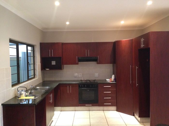 Property #Pref41238907, House rental monthly in Waterfall