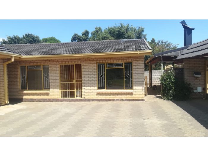 Property #Pref51438296, Townhouse rental monthly in Fichardt Park