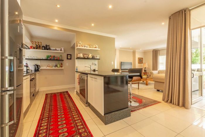Property #RL10987-750220, Apartment for sale in Craighall