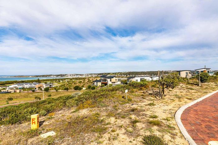 Property #RL11690-750220, Vacant Land Residential for sale in Stilbaai Oos