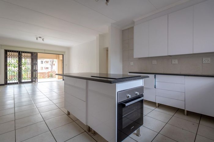Property #RL12339-750220, Apartment for sale in Sunninghill