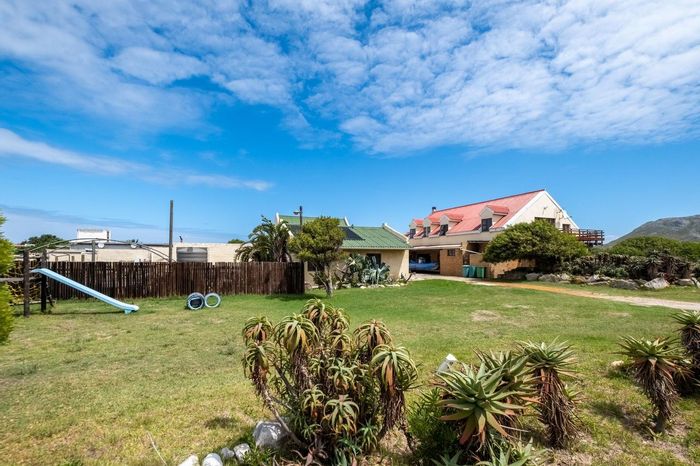Property #RL12478-750220, House for sale in Bettys Bay