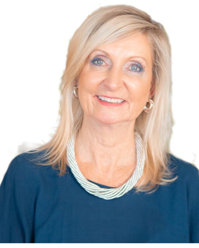 Janine Barry photo