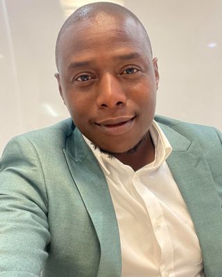 Lebogang Mahasha photo
