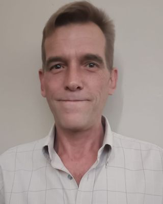 Hans Esterhuizen photo