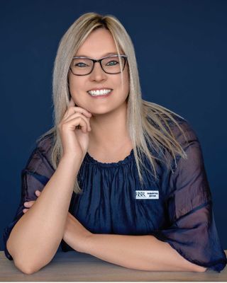 Samantha Eaton photo