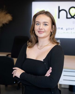 Monique Engelbrecht photo