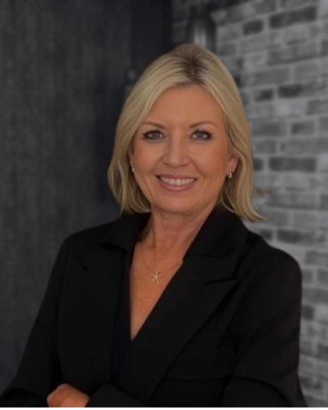 Sharon Erasmus photo