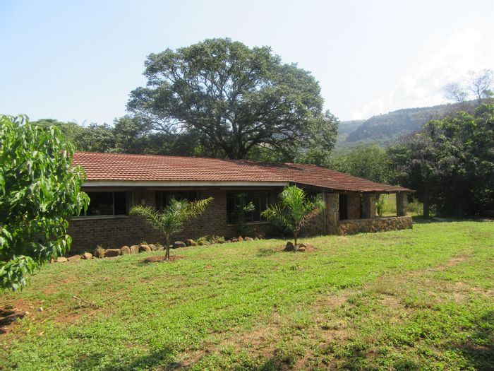 For Sale: 171ha Farm in Nelspruit Rural with riverfront, arable land, and wildlife.