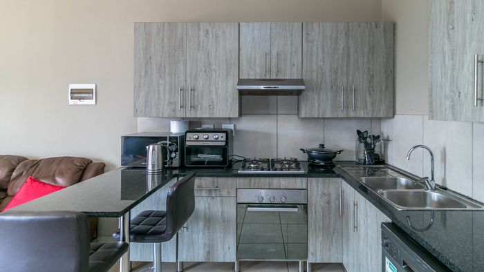 2-Bedroom Apartment For Sale in Glen Austin AH with clubhouse and communal garden.