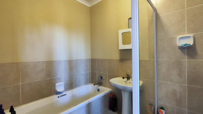 2-Bedroom Apartment For Sale in Comet with 24-hour security and balcony views.